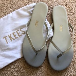 New Tkees Sandals